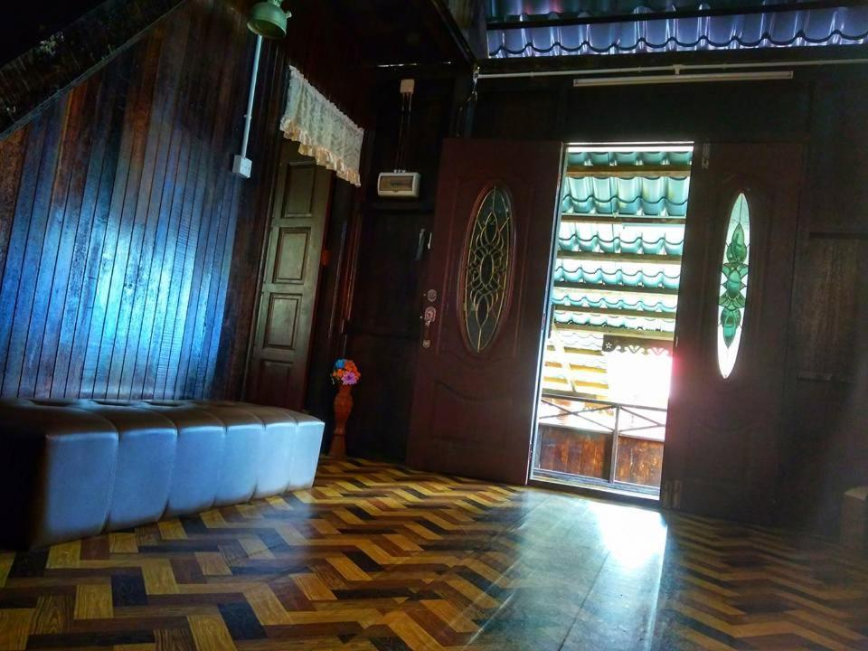 Homestay Warisan Bonda Masjid Tanah/Melaka エクステリア 写真