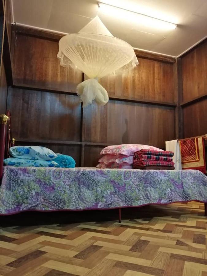 Homestay Warisan Bonda Masjid Tanah/Melaka エクステリア 写真